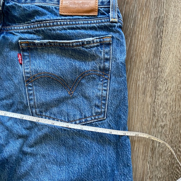 Levi’s Wedgie Straight Jean - Picture 6 of 16